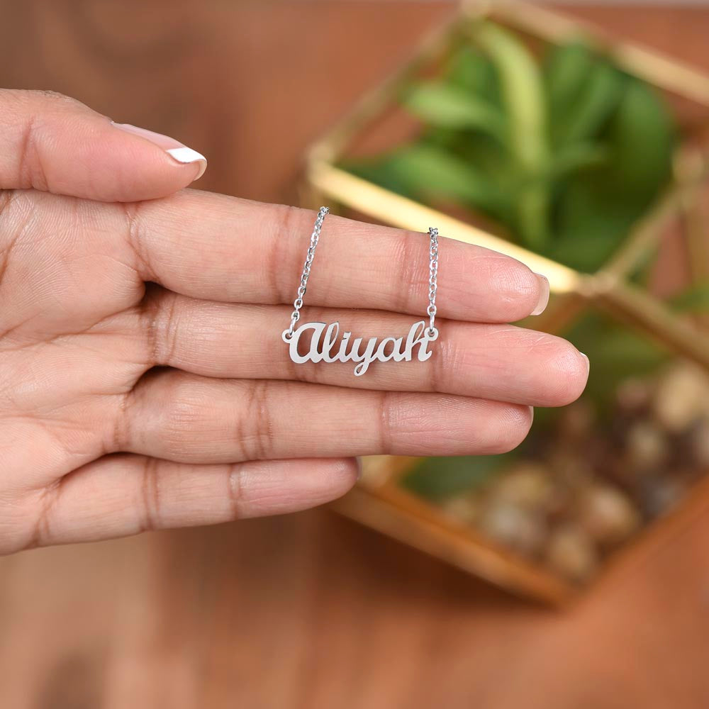 Graduation Gift For Her | One Step Name Necklace 0844NNT1