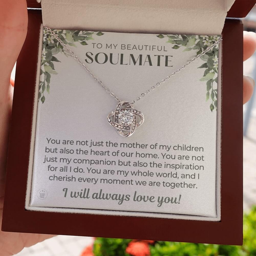 gift ideas for fiancee