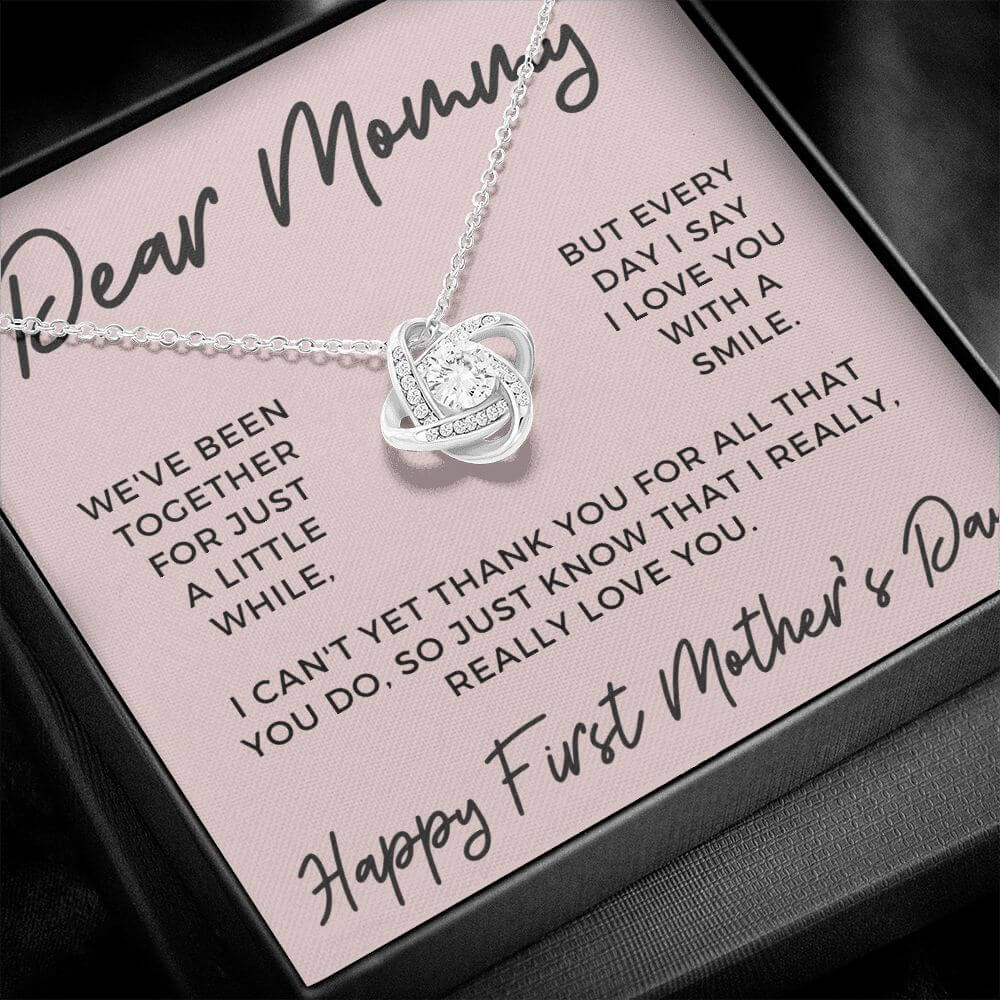 mama necklace
